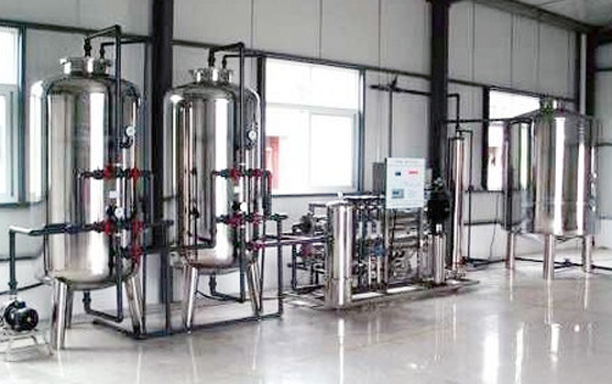 酒類釀造和勾兌反滲透設備，純水設備，酒廠行業用反滲透設備，純水系統，釀酒用純水設備，酒水勾兌用水處理設備